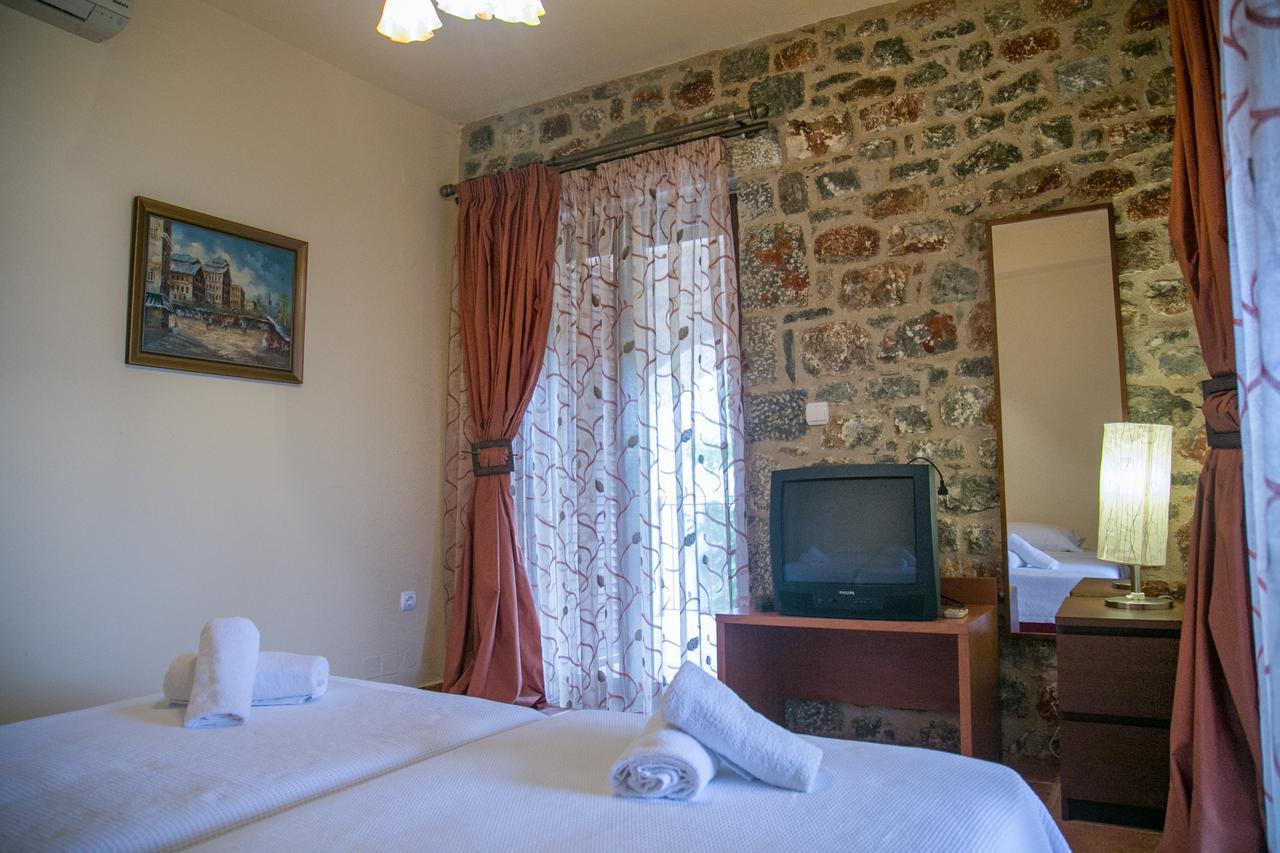 Sophia Limeni View Hotel Areopoli Eksteriør billede