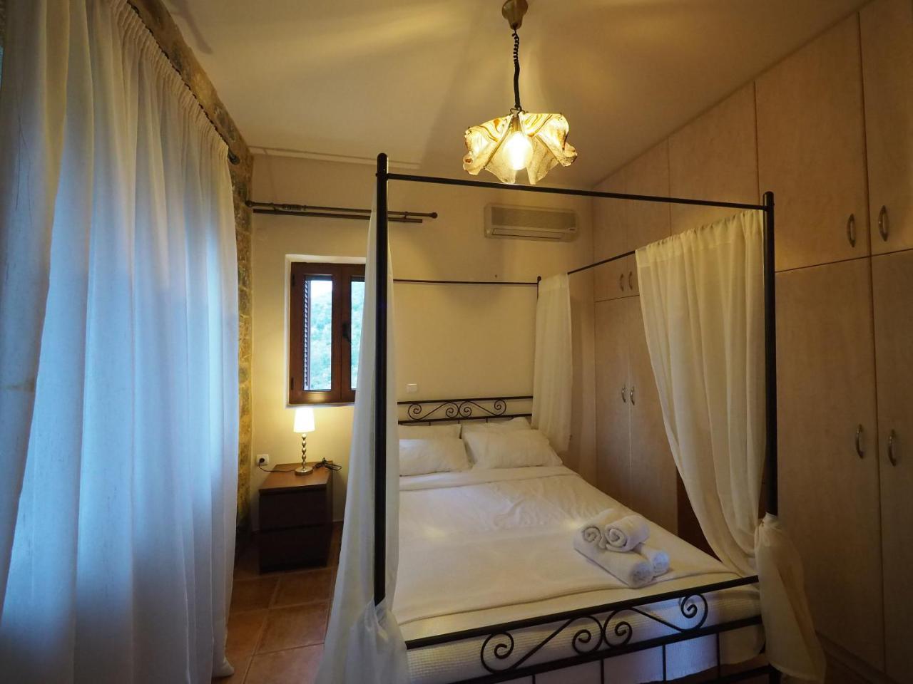Sophia Limeni View Hotel Areopoli Eksteriør billede