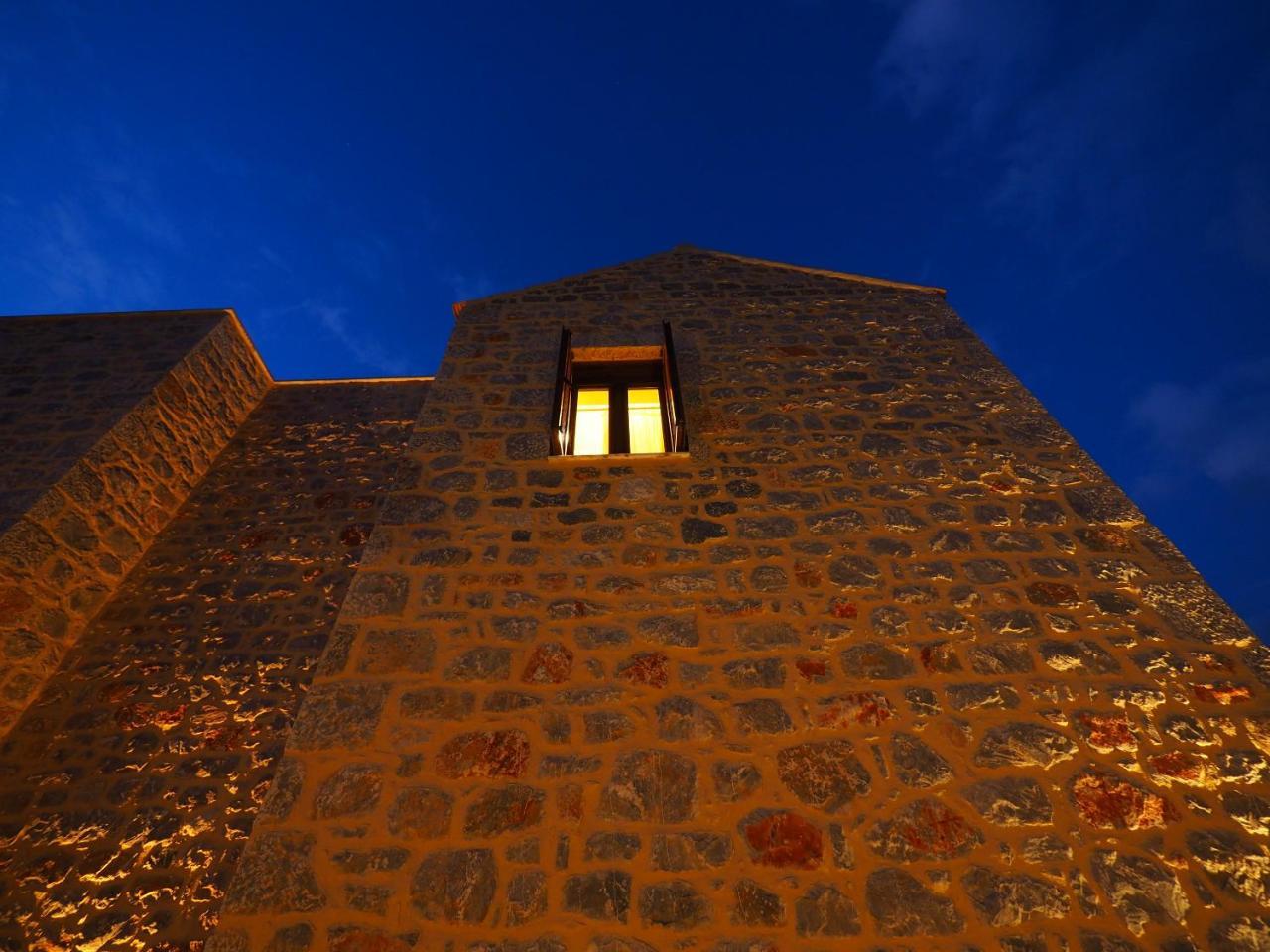 Sophia Limeni View Hotel Areopoli Eksteriør billede